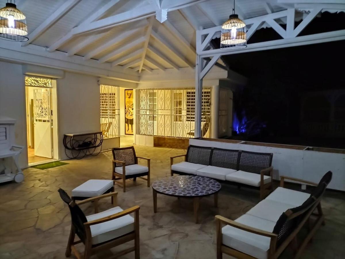 Вилла Domaine Des Tourterelles Capesterre Экстерьер фото